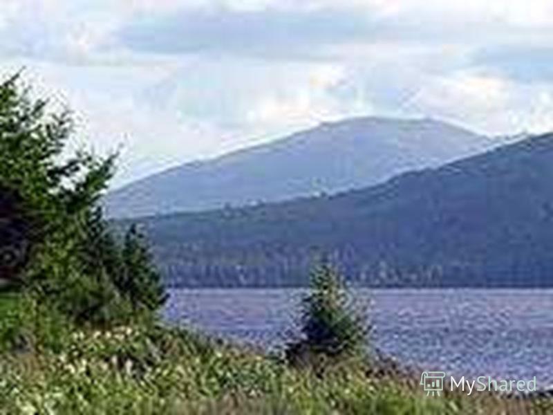 Зюраткуль озеро с палатками